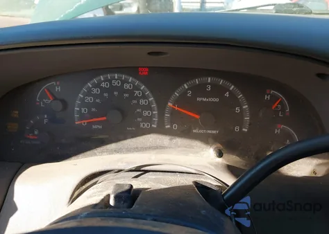 2000 Ford F-150 Lariat/Work Series/Xl/Xlt z USA, uszkodzony, nr VIN 1FTRX17W1YKB13765